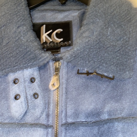 Blue short winter Jacket with zipper front - Picture 6 of 7